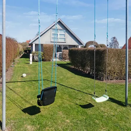 Annvy - 1km From The Sea By Interhome *